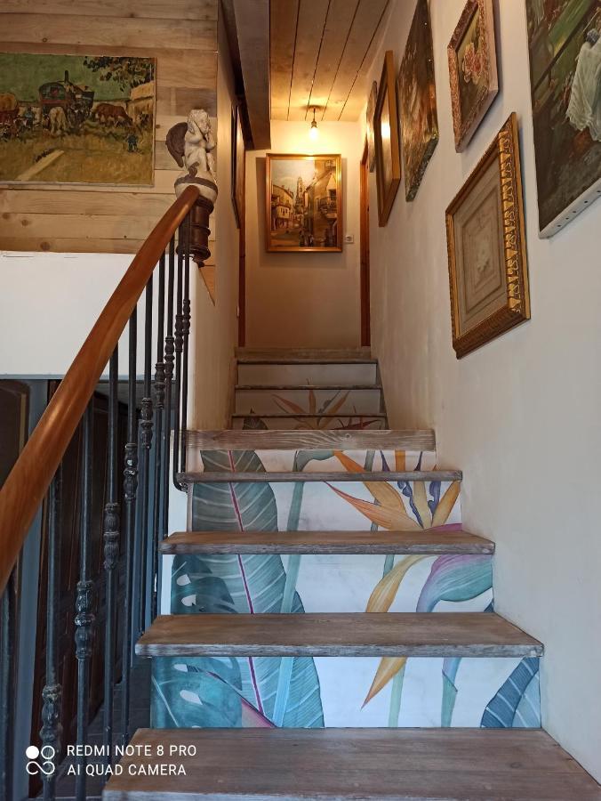 Bed and Breakfast La Boheme Charols Экстерьер фото